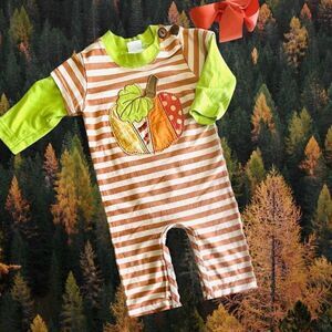 Boys ‘n Berries One piece fall pumpkin outfit 3–6 months Unisex